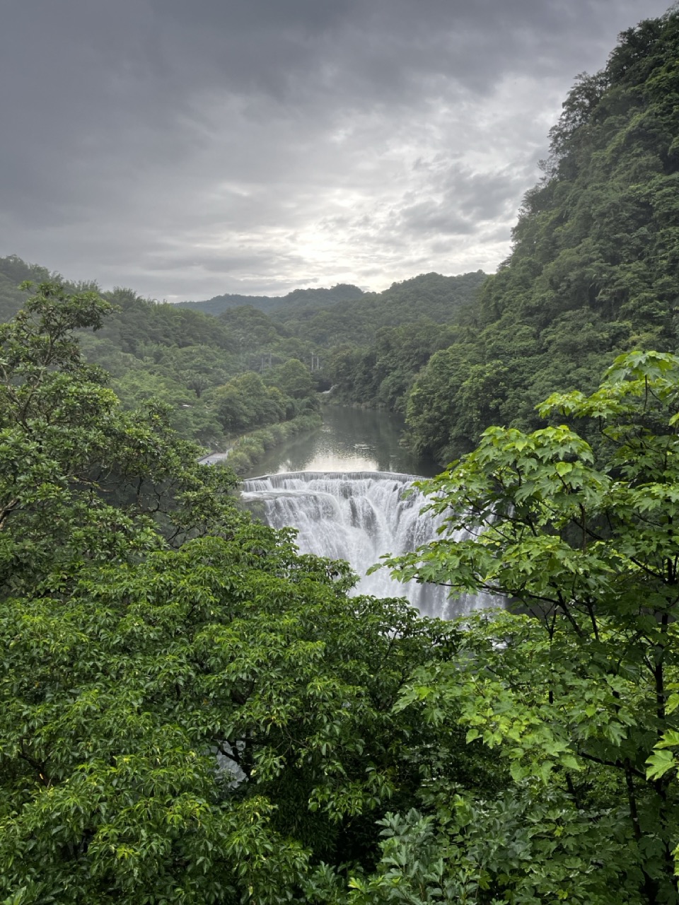 Shifen waterfalls