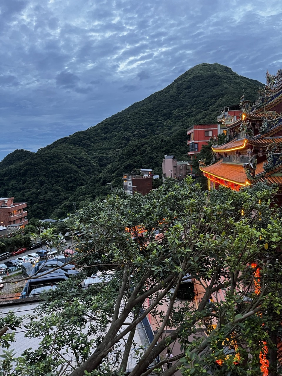 Jiufen temple