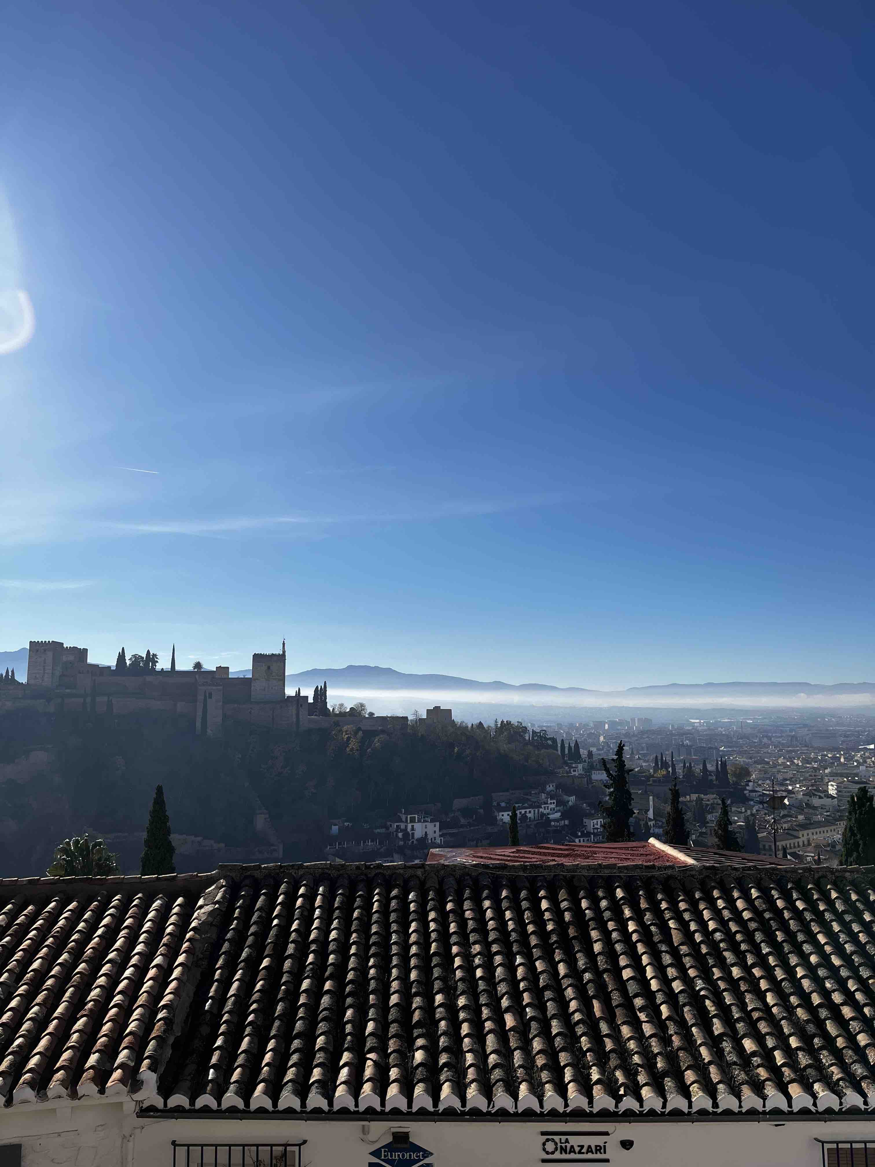 Morning mist of the Alhambra