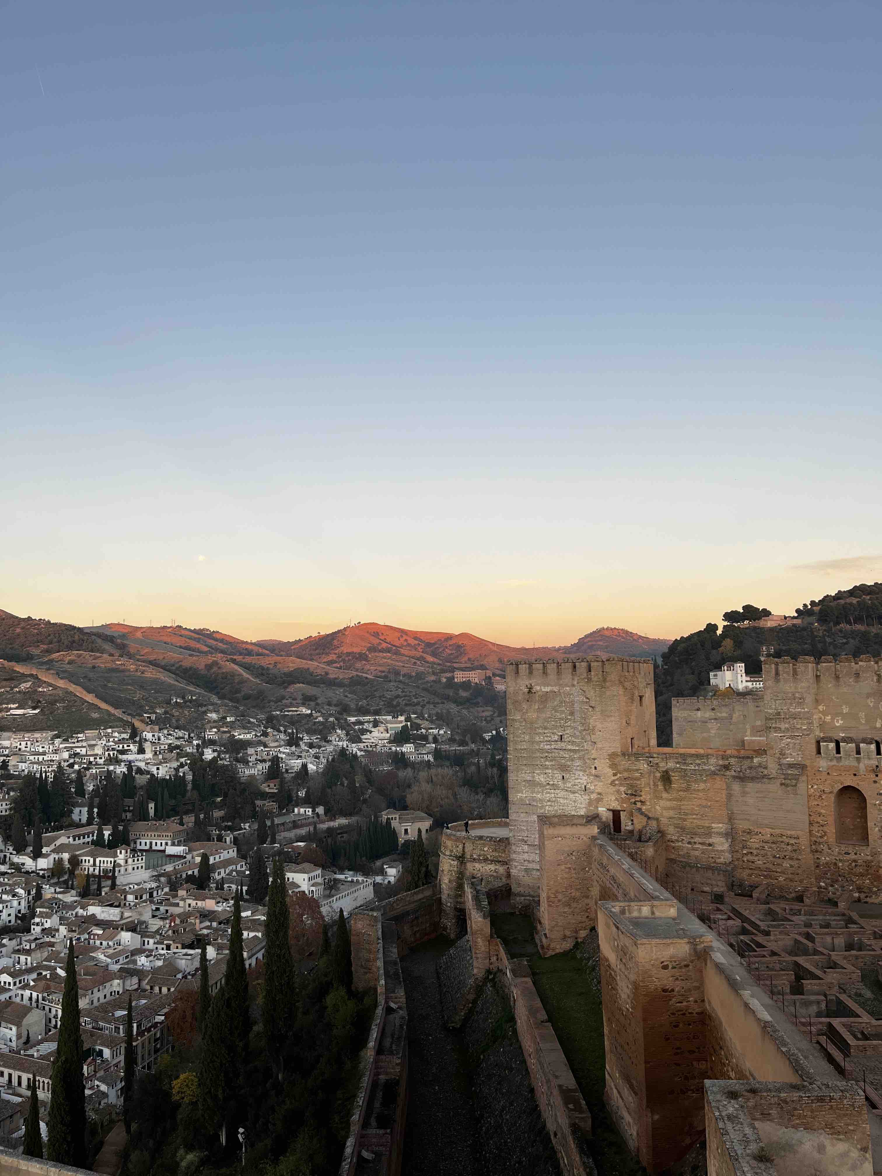 Sunset views of Sacromonte + Alhambra